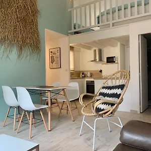 https://appartement-de-standing-avec-terrasse.fr-provencehotel.com